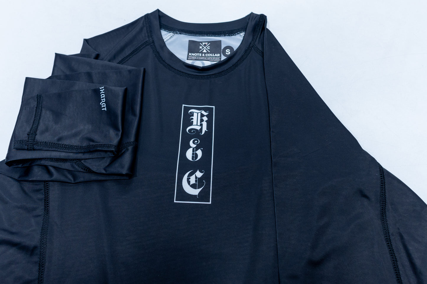 KC BAROQUE RASHGUARD