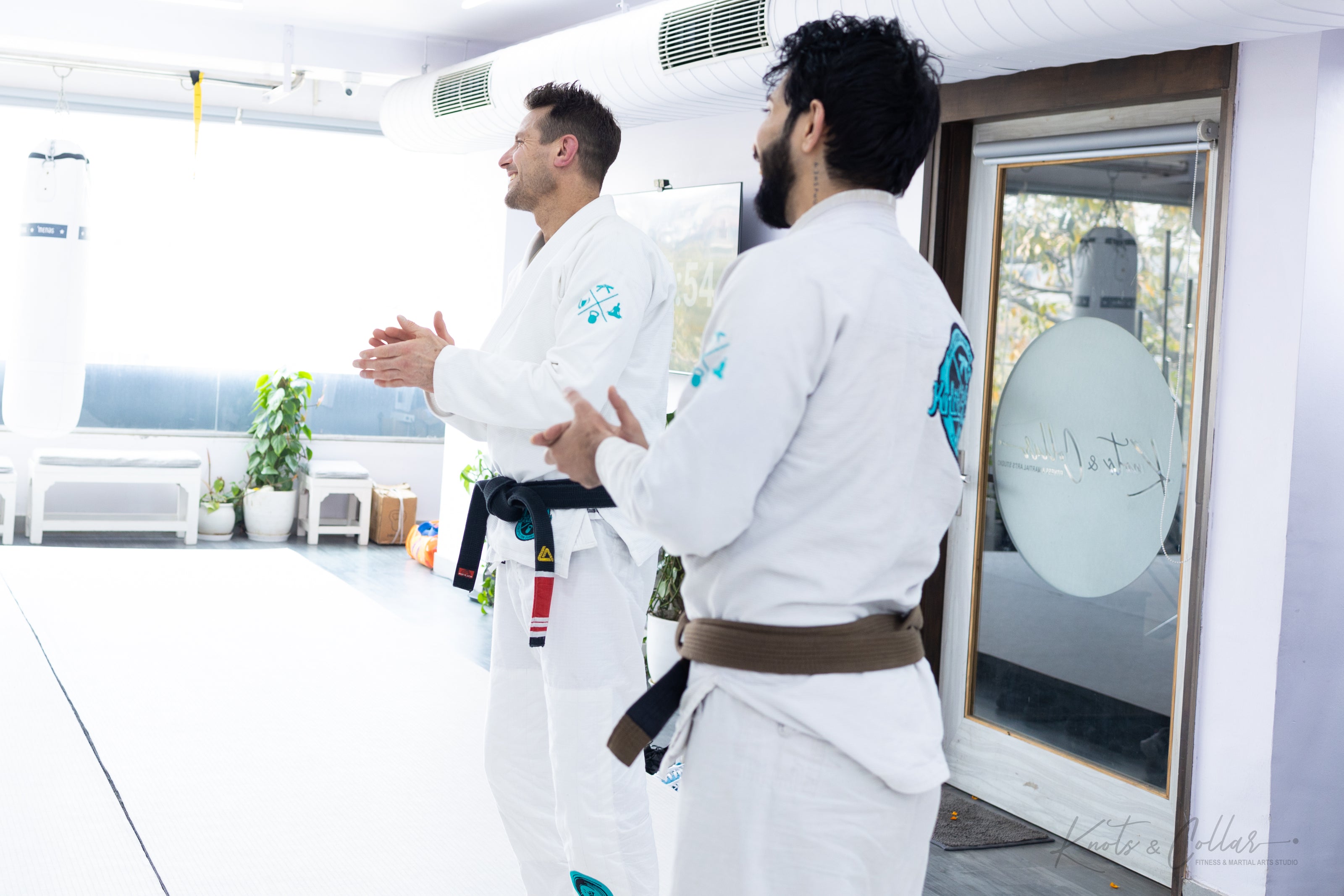 Jiu jitsu gi training at Knots and Collar New Delhi — beginner class
