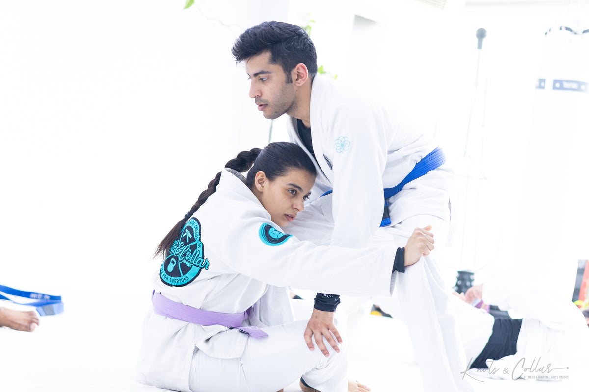 BJJ technique drilling session at Knots and Collar Defence Colony New Delhi